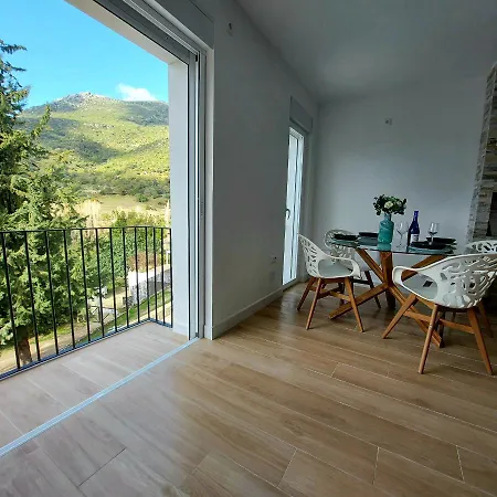 Casa Rural Benamahoma *